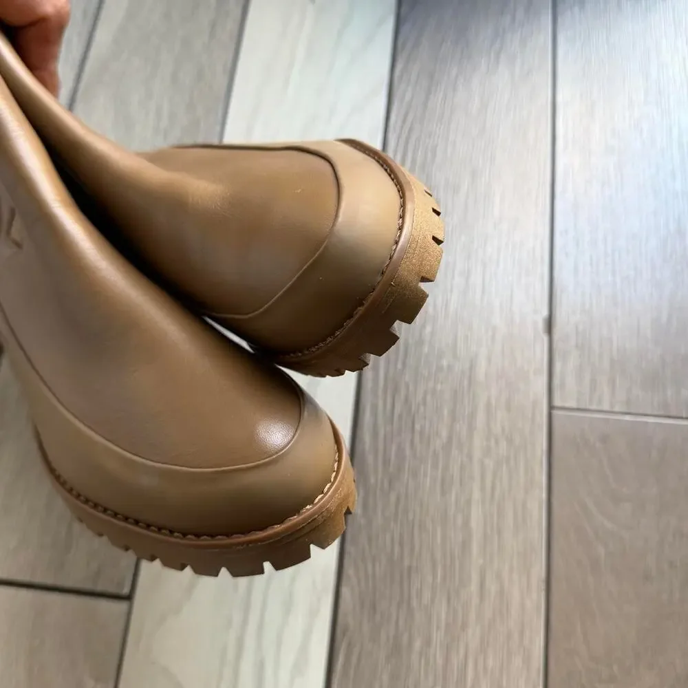 Rebecca Allen Women’s Tan Chelsea